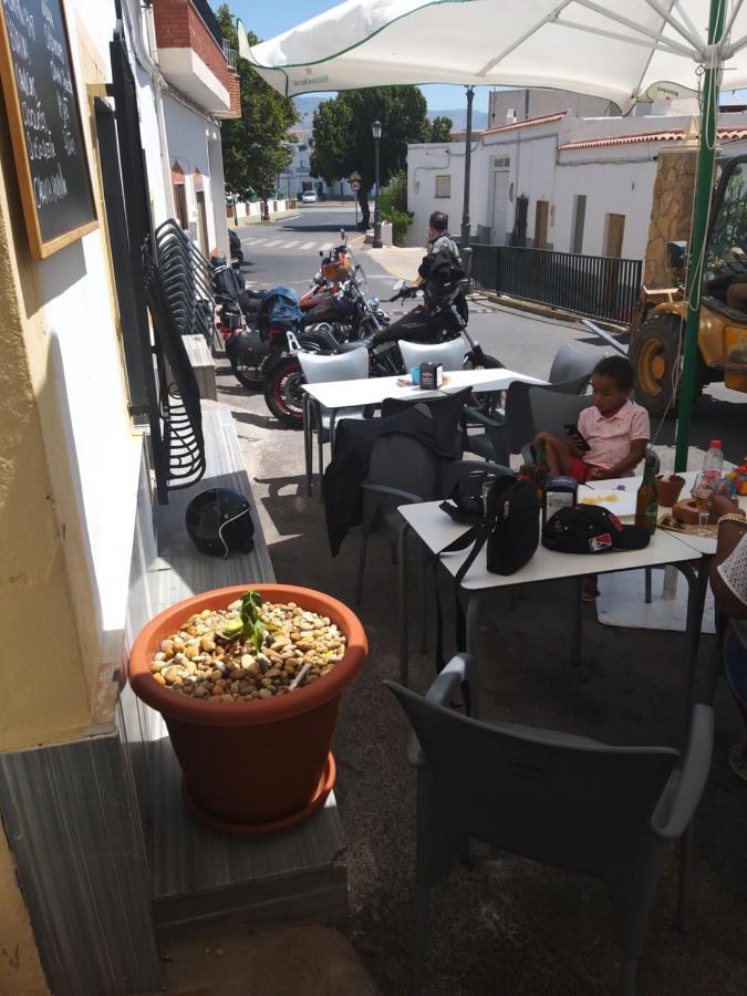 La Fuente Casa de hóspedes Abrucena